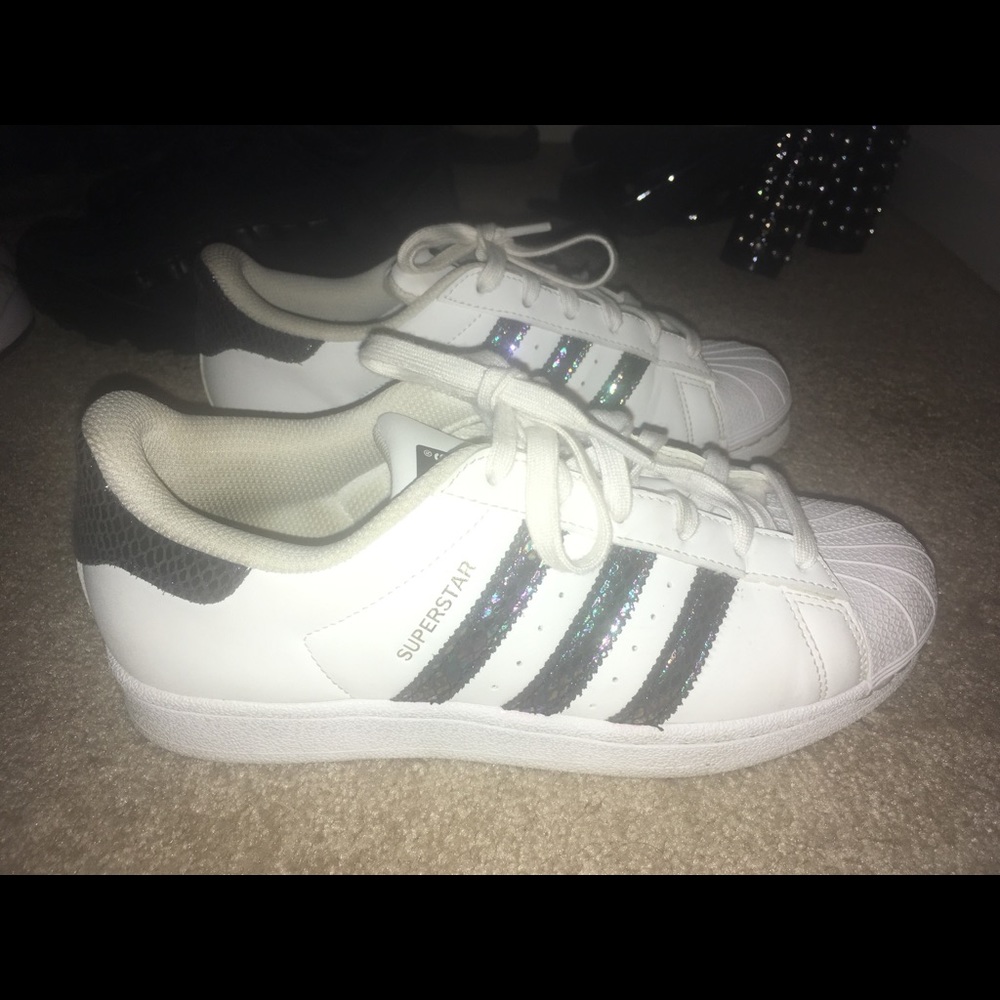 Nice snake skin shell toes adidas